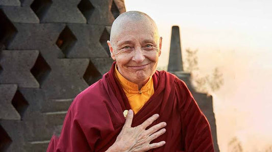 Three Teachings in Zen Meditation:Focusing on training the mind, embracing change, and its application in daily life, suitable for beginners and practitioners at any stage of meditation