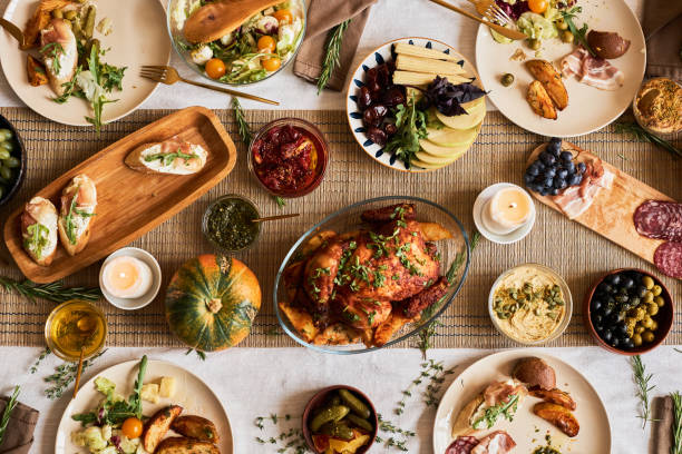 How to Enjoy Holiday Meals Without Overindulging