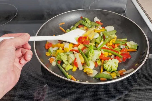 How to Avoid Harmful Chemicals in Non-Stick Cookware