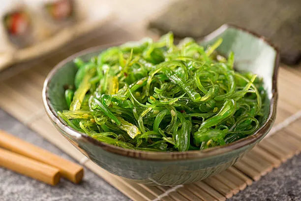 How Eating Seaweed Supports Thyroid Health and Metabolism