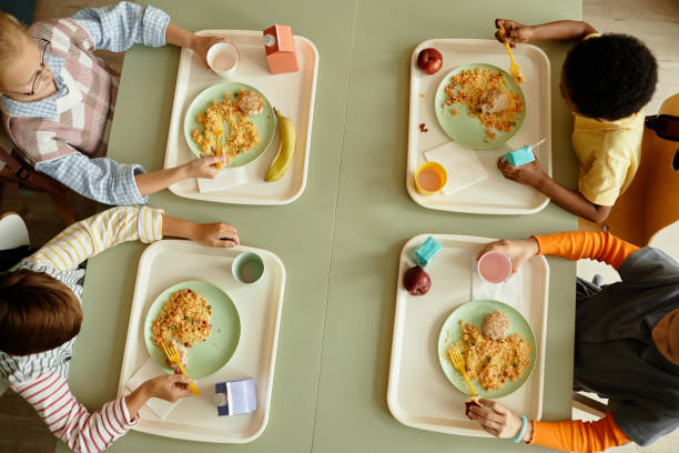 Why Eating Slowly Can Improve Digestion and Help You Lose Weight